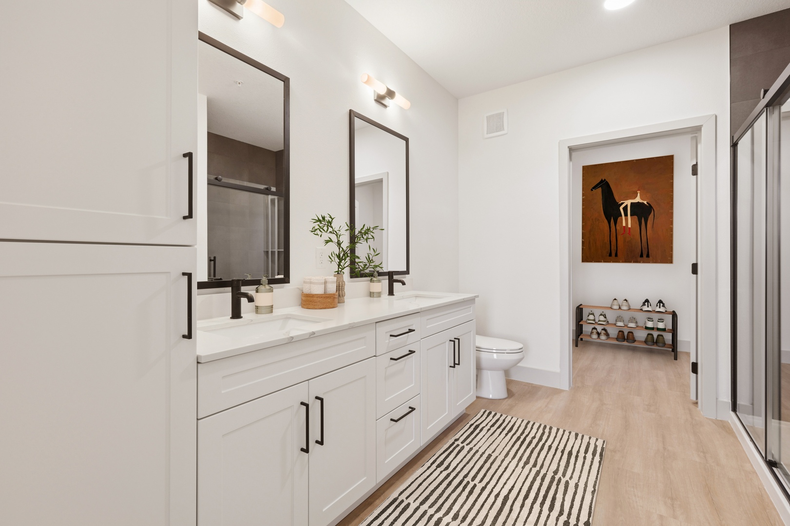 Elegant bathroom design with everyday functionality